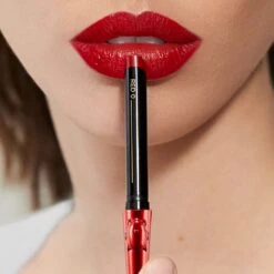 Confession Lipstick Red 0 7 Confession Lipstick Red 0 -Charlotte Tilbury Shop 2022 cosbar red0 1000x1000 04