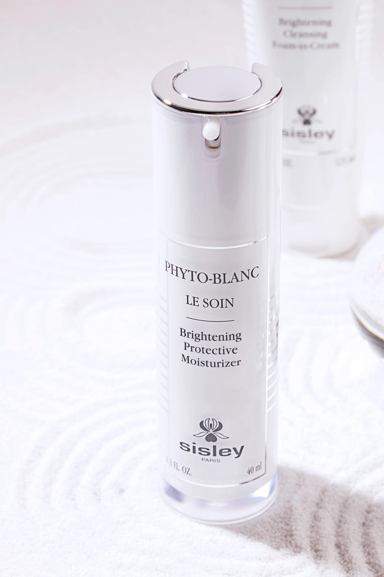 Phyto-Blanc Brightening Protective Moisturizer 7 Phyto-Blanc Brightening Protective Moisturizer - Image 5