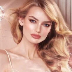 Charlotte Tilbury Mini Filmstar Bronze & Glow 8 Charlotte Tilbury Mini Filmstar Bronze & Glow -Charlotte Tilbury Shop 5060696172219 alt1