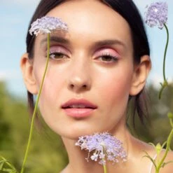 Chantecaille Wild Meadows Blush -Charlotte Tilbury Shop 656509051557 alt4 1