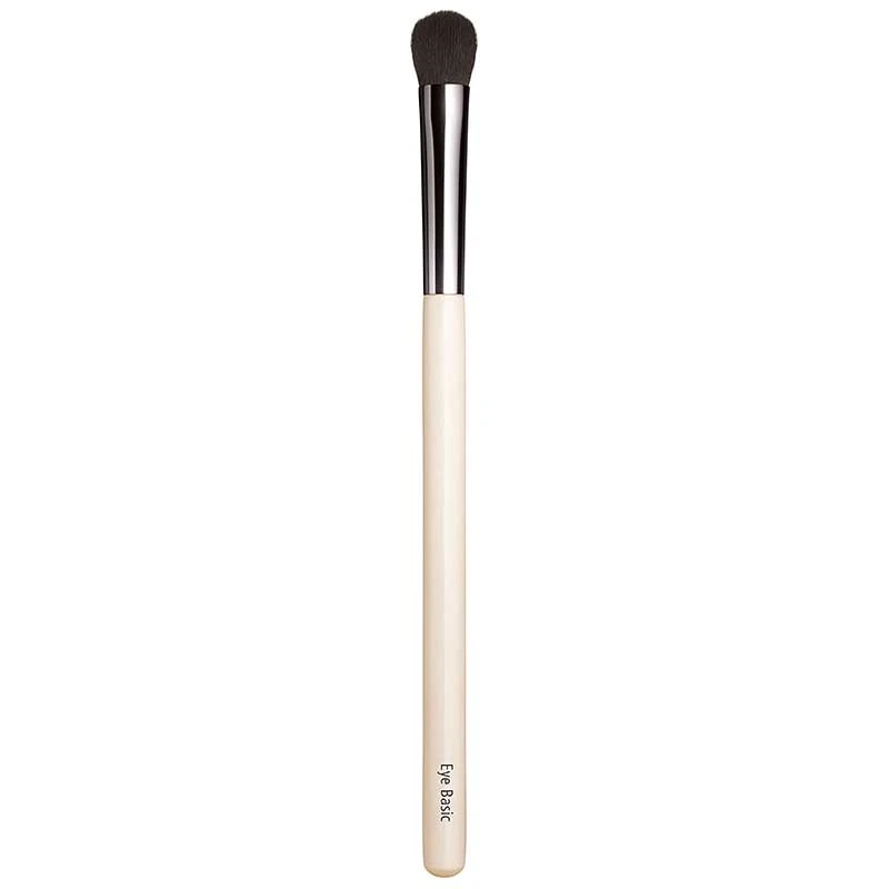 Chantecaille Eye Basic Brush 3 Chantecaille Eye Basic Brush