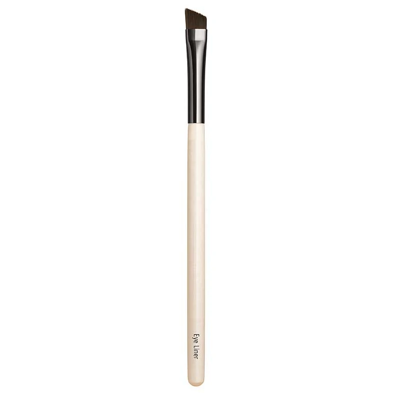 Chantecaille Eye Liner Brush 3 Chantecaille Eye Liner Brush