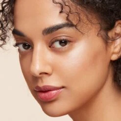 The Luminizing Face Enhancer 28 The Luminizing Face Enhancer -Charlotte Tilbury Shop 729238188983 alt2 1