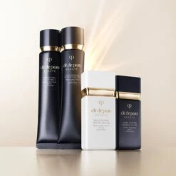 Brightening Enhancer Veil SPF 32 9 Brightening Enhancer Veil SPF 32 -Charlotte Tilbury Shop 730852181786 alt3 1