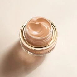 The Foundation 37 The Foundation -Charlotte Tilbury Shop 730852187351 alt3