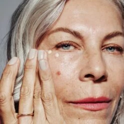 Up All Night Eye Cream 8 Up All Night Eye Cream -Charlotte Tilbury Shop 810004390041 alt3