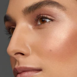 Eye Pod Singles 16 Eye Pod Singles -Charlotte Tilbury Shop 810102031020 2