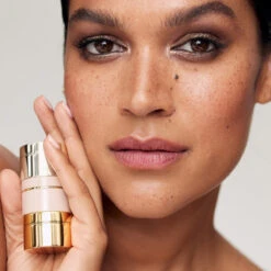 Eye Pods Eye Shadow 23 Eye Pods Eye Shadow -Charlotte Tilbury Shop 810102031136 2 1