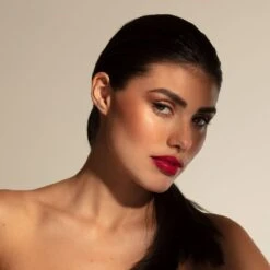 Valdé Armor Refillable Lip Set, Subversion 7 Valdé Armor Refillable Lip Set, Subversion -Charlotte Tilbury Shop 850022129414 2