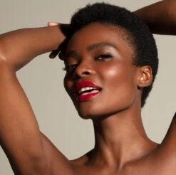 Valdé Armor Reflective Mind Rose Gold Vessel -Charlotte Tilbury Shop 850044620036 alt2