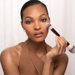 Translucent Setting Powder 23 Translucent Setting Powder -Charlotte Tilbury Shop 877231006930 alt6 1