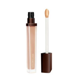 Vanish Airbrush Concealer 40 Vanish Airbrush Concealer -Charlotte Tilbury Shop 877231009627