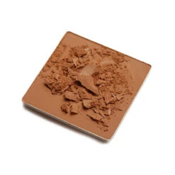 Even Skin® Mineral Powder Foundation 9 Even Skin® Mineral Powder Foundation -Charlotte Tilbury Shop WEBP01412001 L Honey